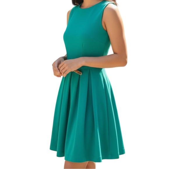 Jennifer Lopez Dresses & Skirts - Jennifer Lopez Teal Sleeveless Dress With Pockets and Buckle